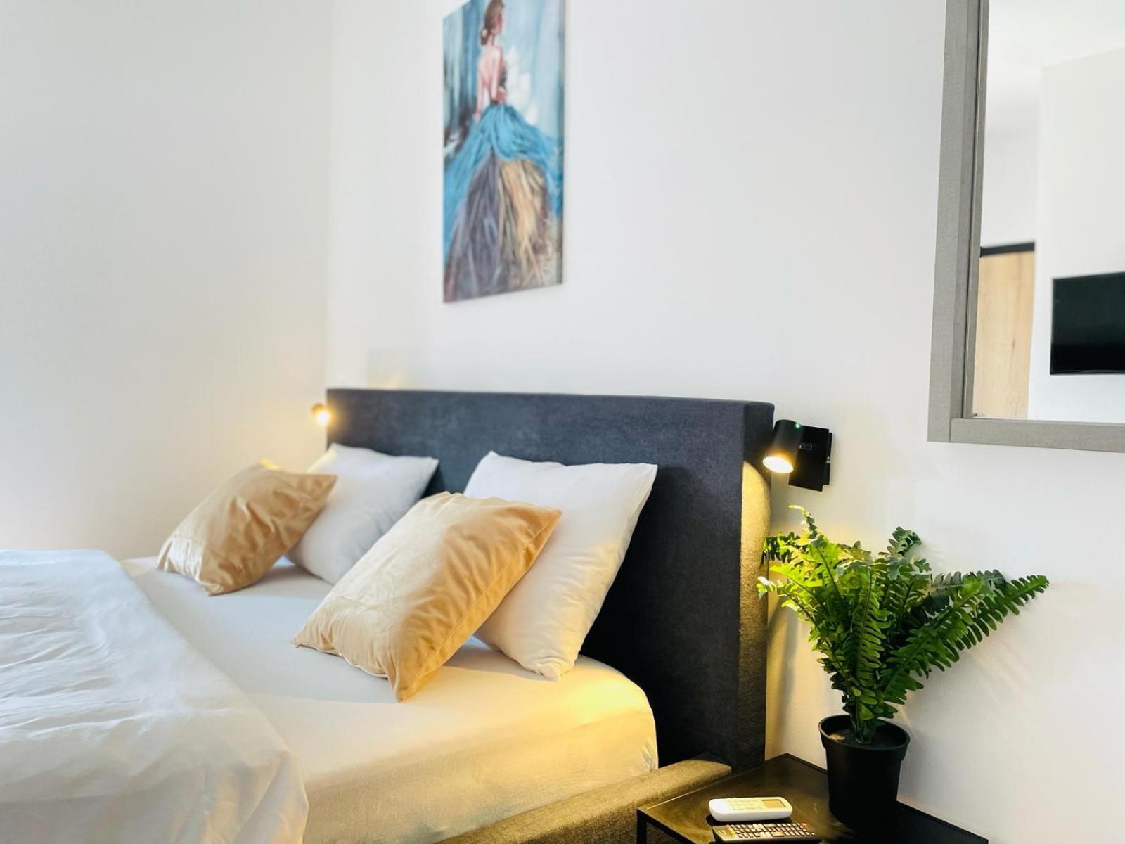 Astraluxe Apartment Fazana Luaran gambar