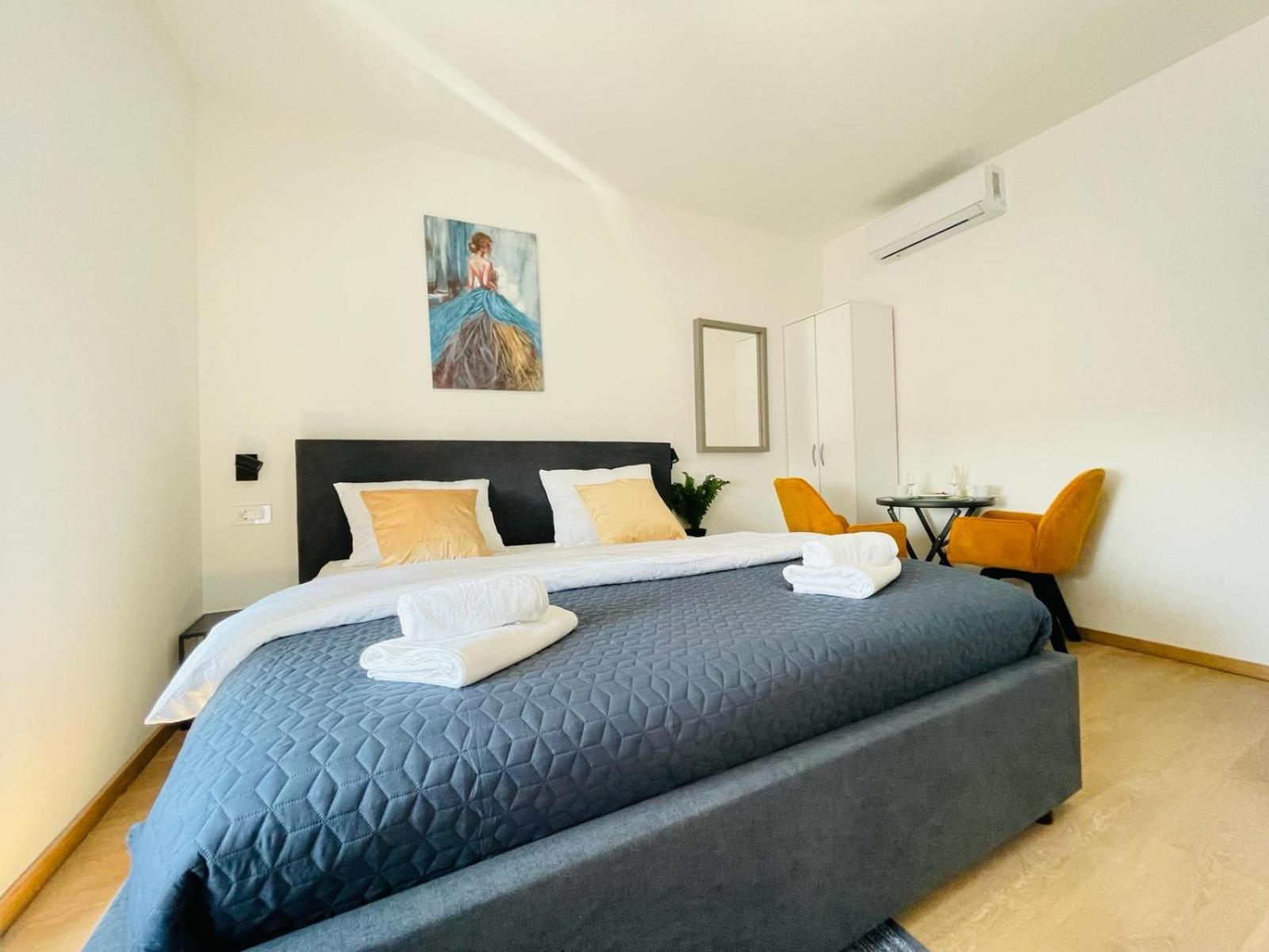 Astraluxe Apartment Fazana Luaran gambar