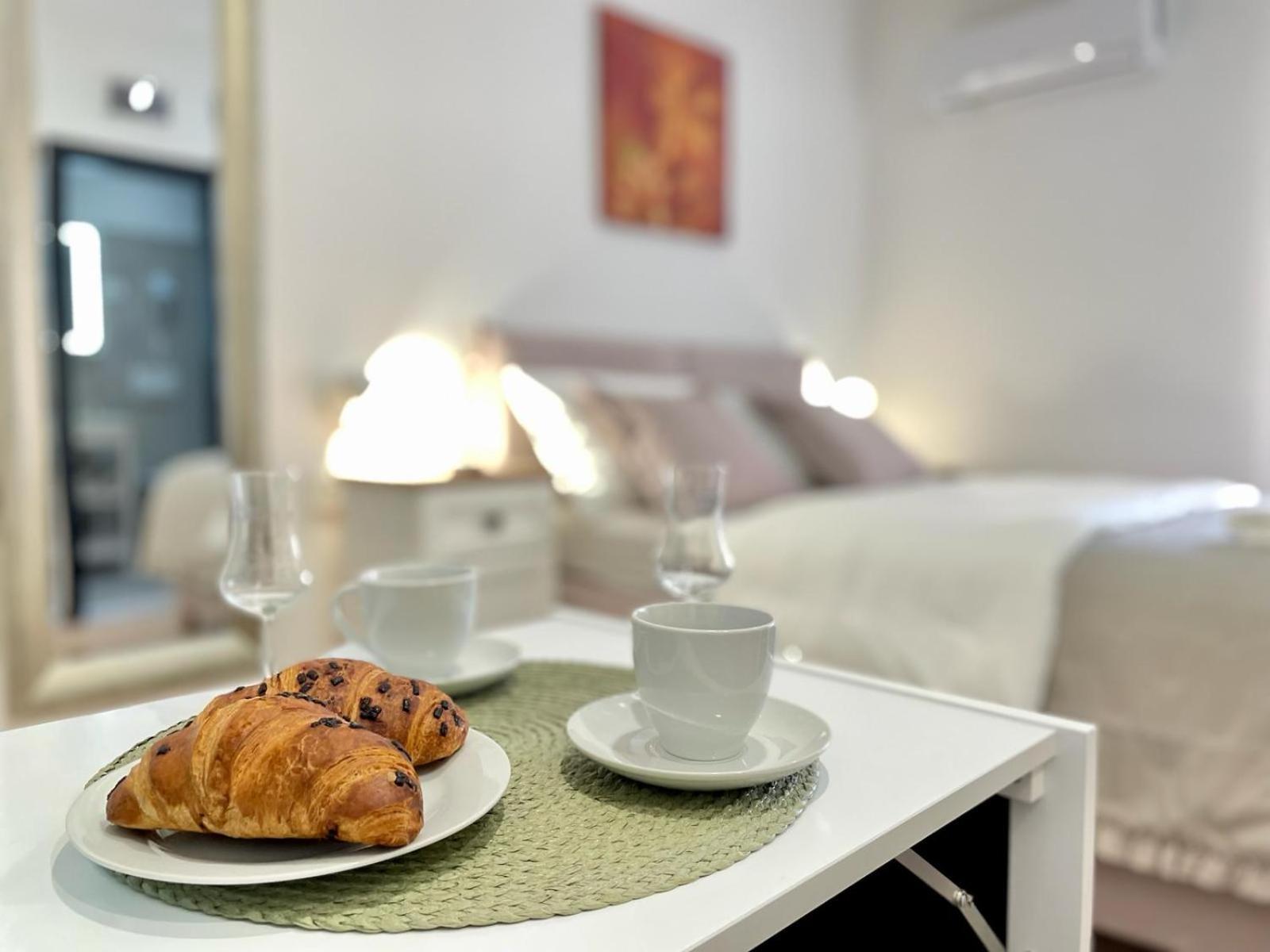 Astraluxe Apartment Fazana Luaran gambar