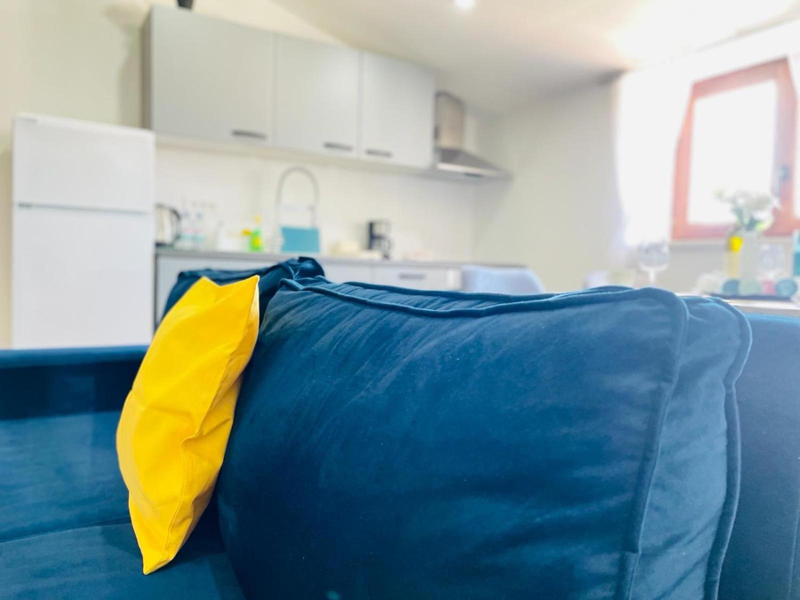 Astraluxe Apartment Fazana Luaran gambar