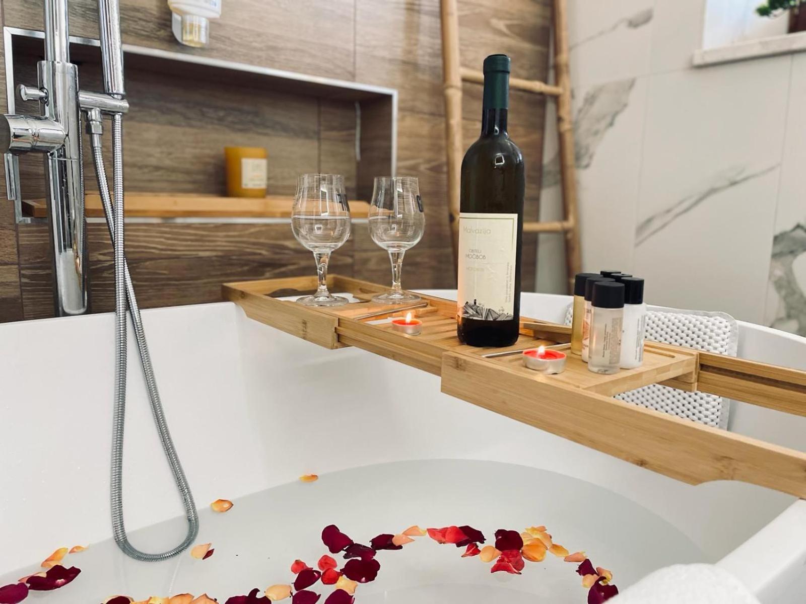 Astraluxe Apartment Fazana Luaran gambar